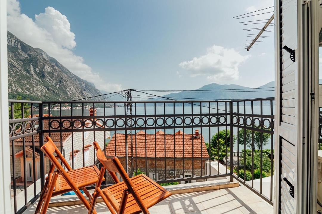 Photo of Patio Balcony in Orahovac
