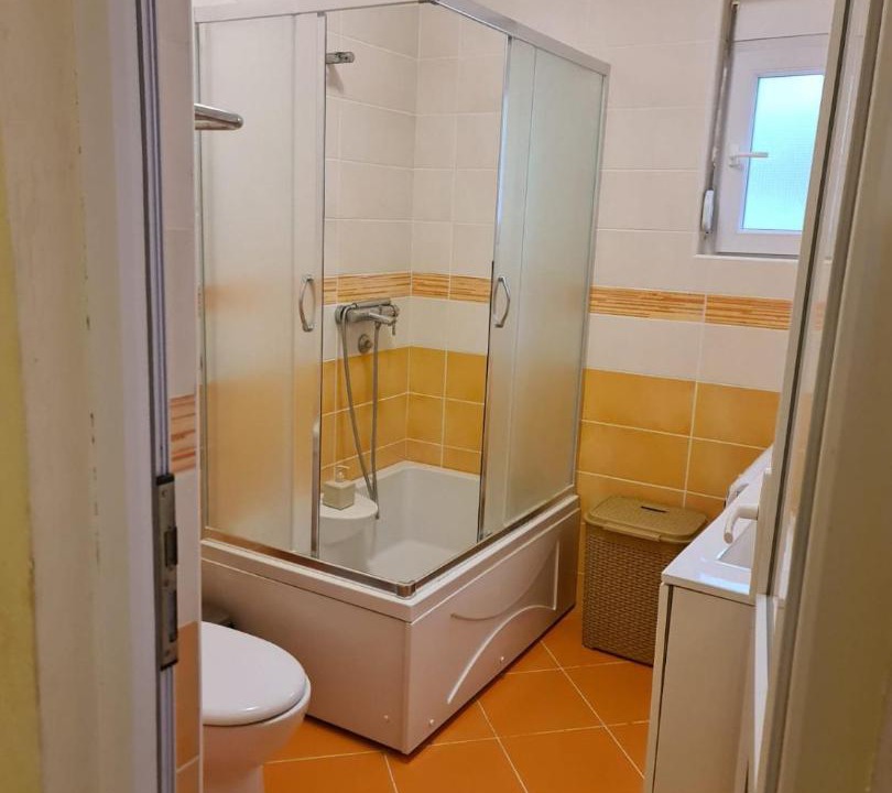 Photo of Bathroom in Canj