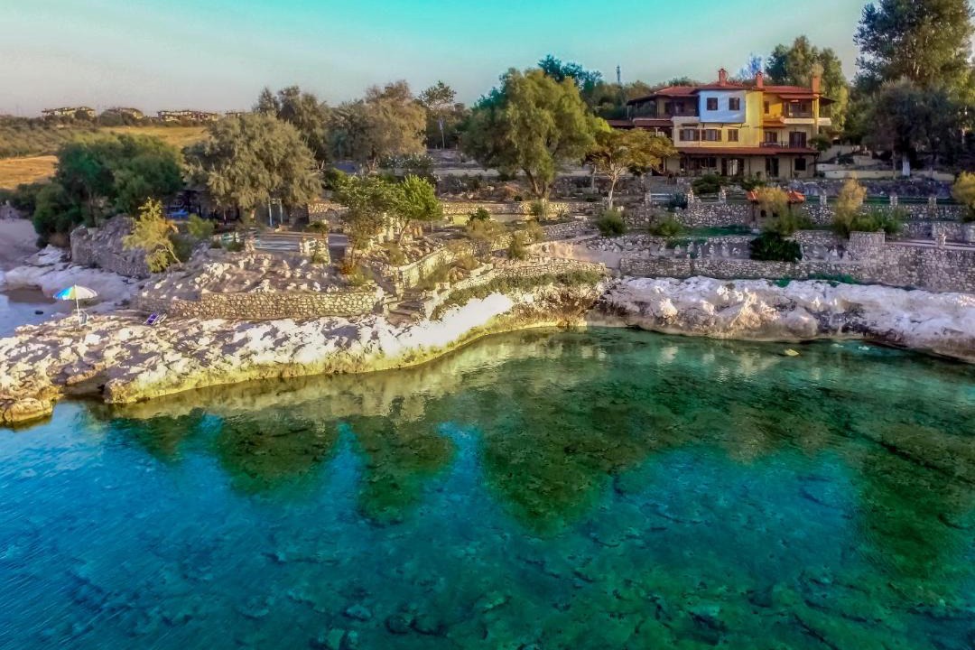 Photo of Others in Aristotelis