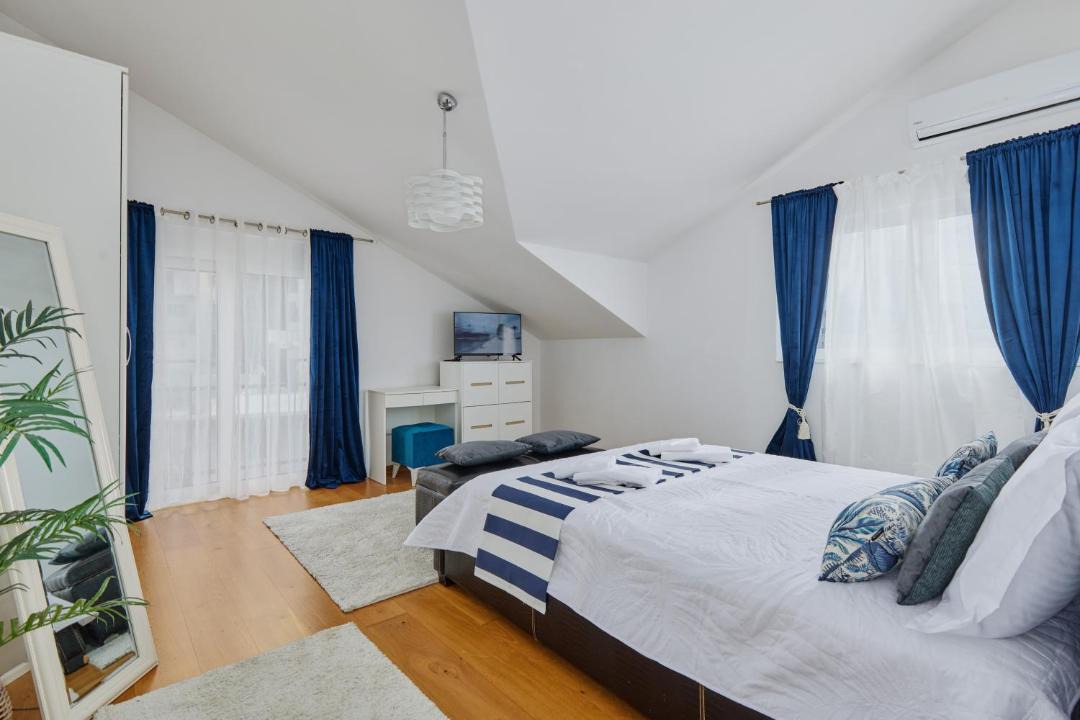 Photo of Bedroom in Tomicici