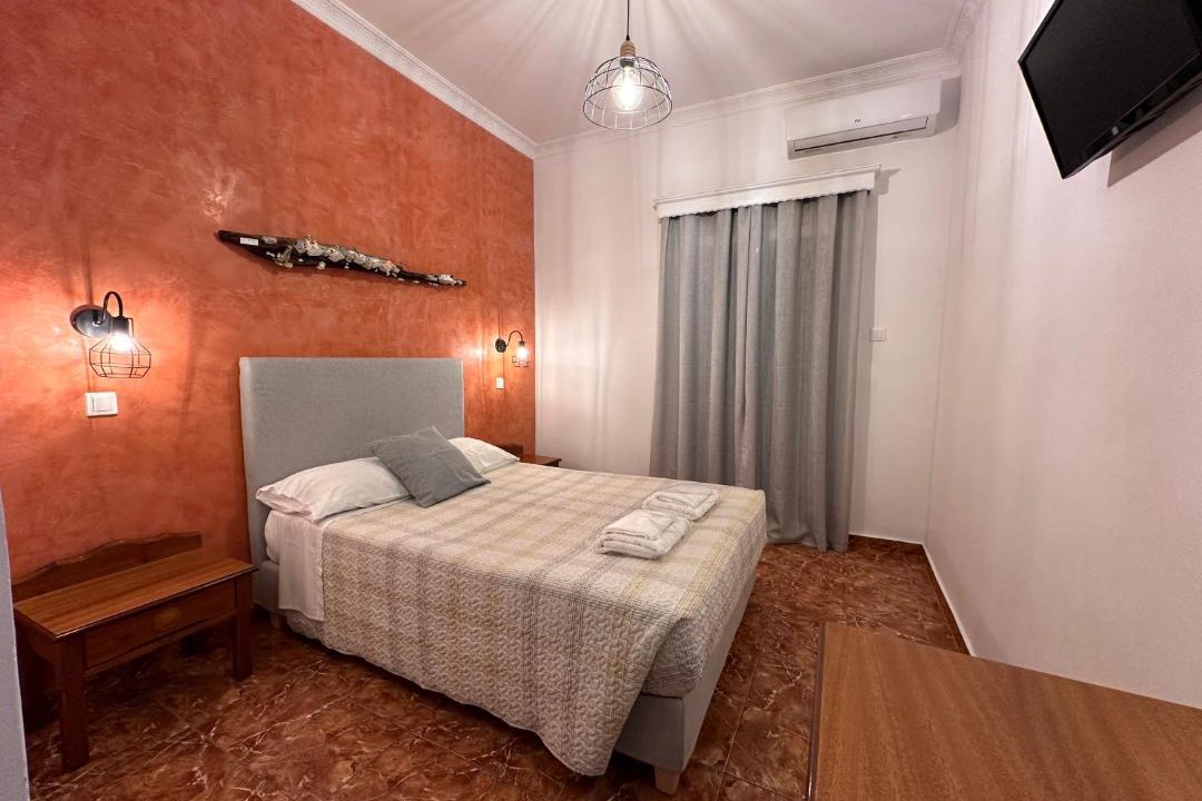 Photo of Bedroom in Fira
