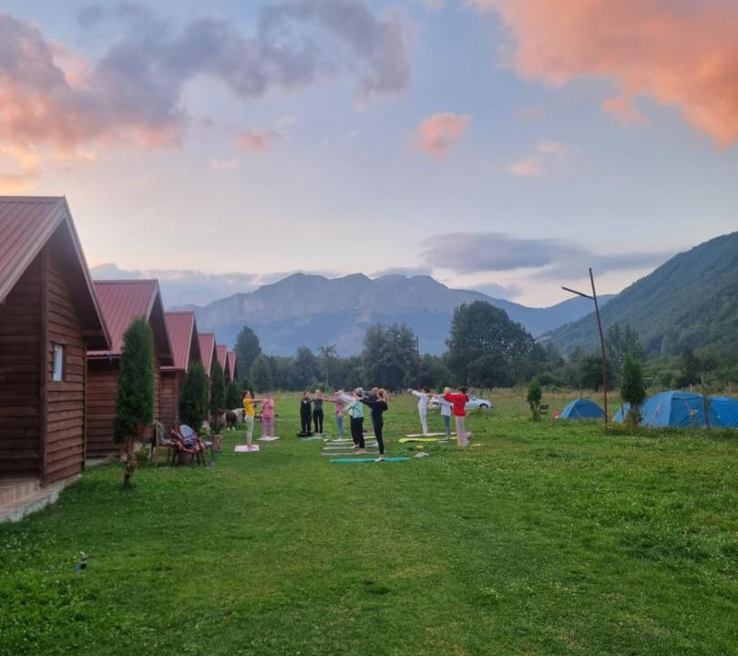 Photo of Others in Vusanje