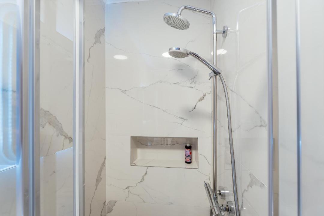 Photo of Bathroom in Podi