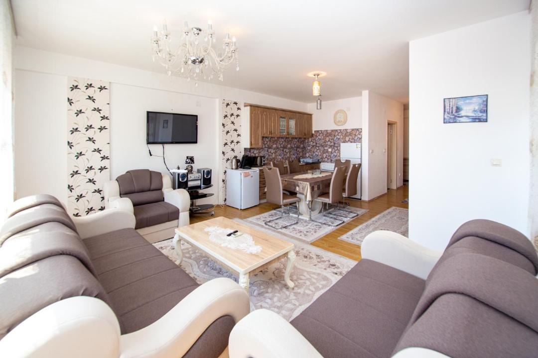Photo of Livingroom in Podmaine
