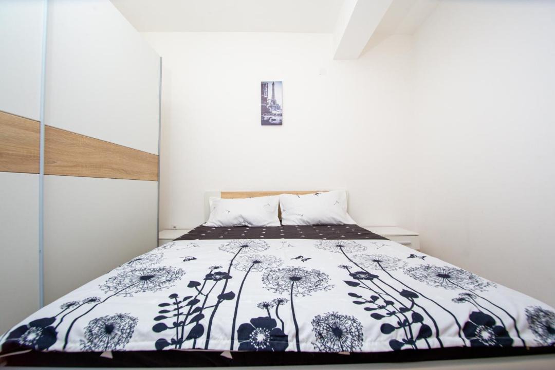 Photo of Bedroom in Podmaine