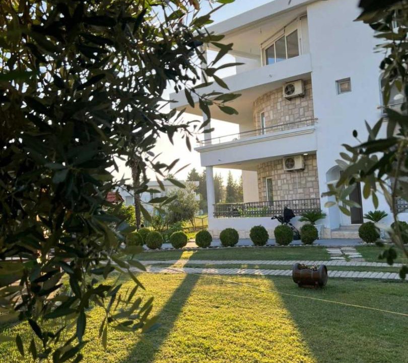 Photo of Buildings in Gjerana