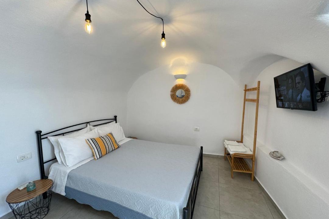 Photo of Bedroom in Santorini