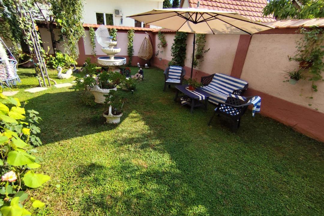 Photo of Others in Burtaisi