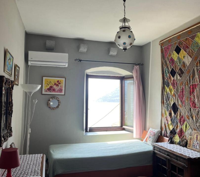 Photo of Bedroom in Perast