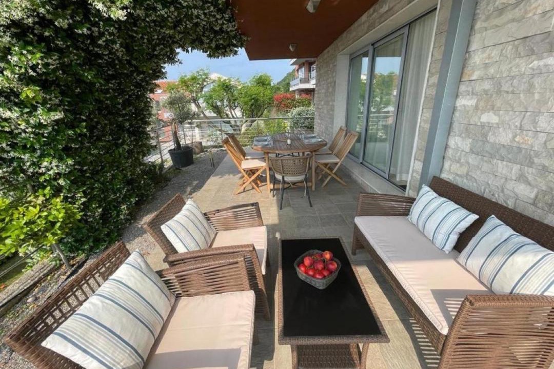 Photo of Patio Balcony in Denovici
