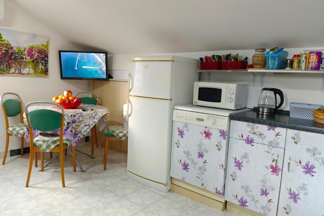 Photo of Kitchen in Maini