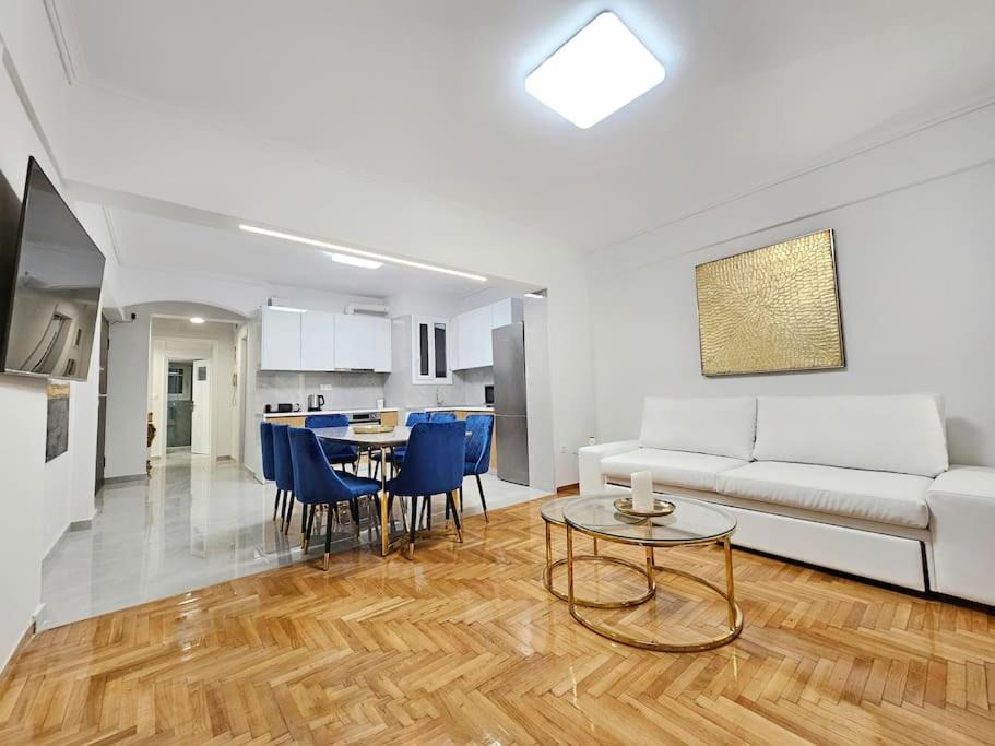 Photo of Livingroom in Omonia