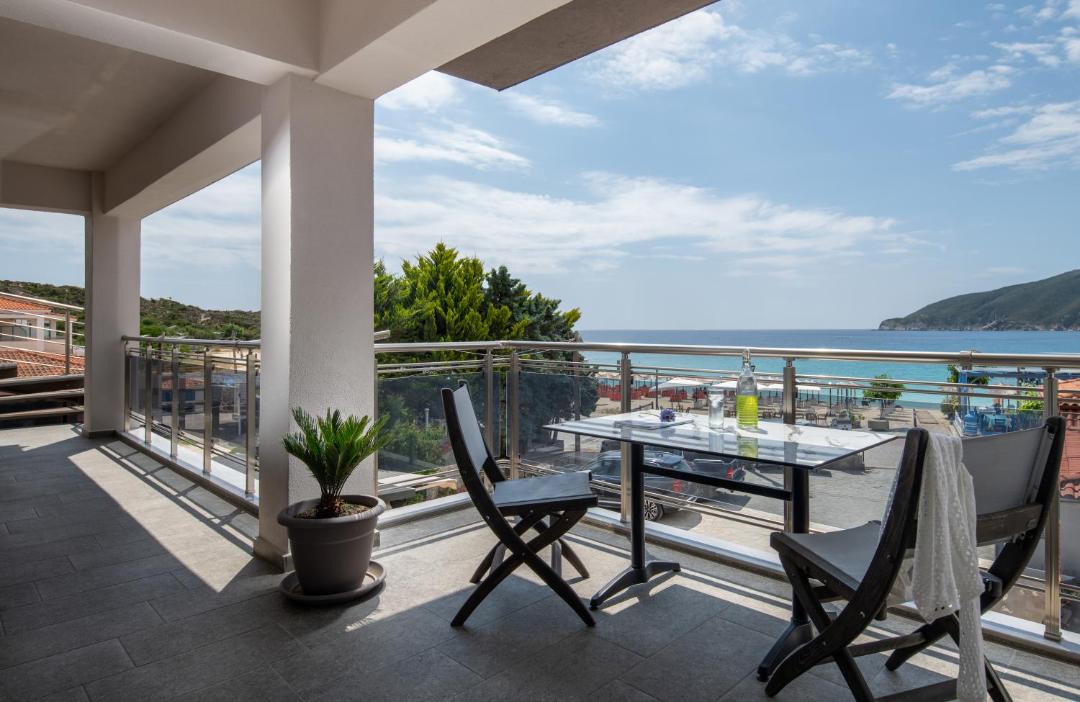 Photo of Patio Balcony in Kalamitsi