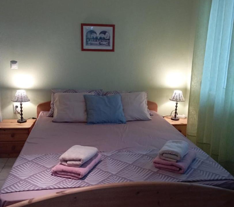 Photo of Bedroom in Flogita