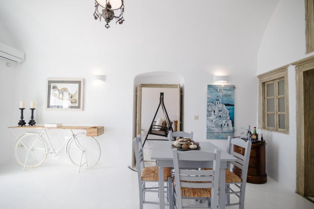 Photo of Others in Oia