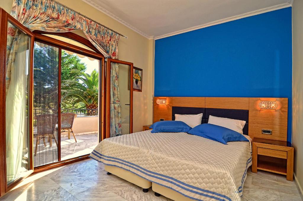 Photo of Bedroom in Parga