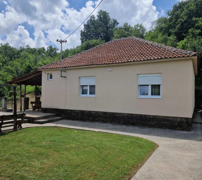 Photo of Buildings in Karuc