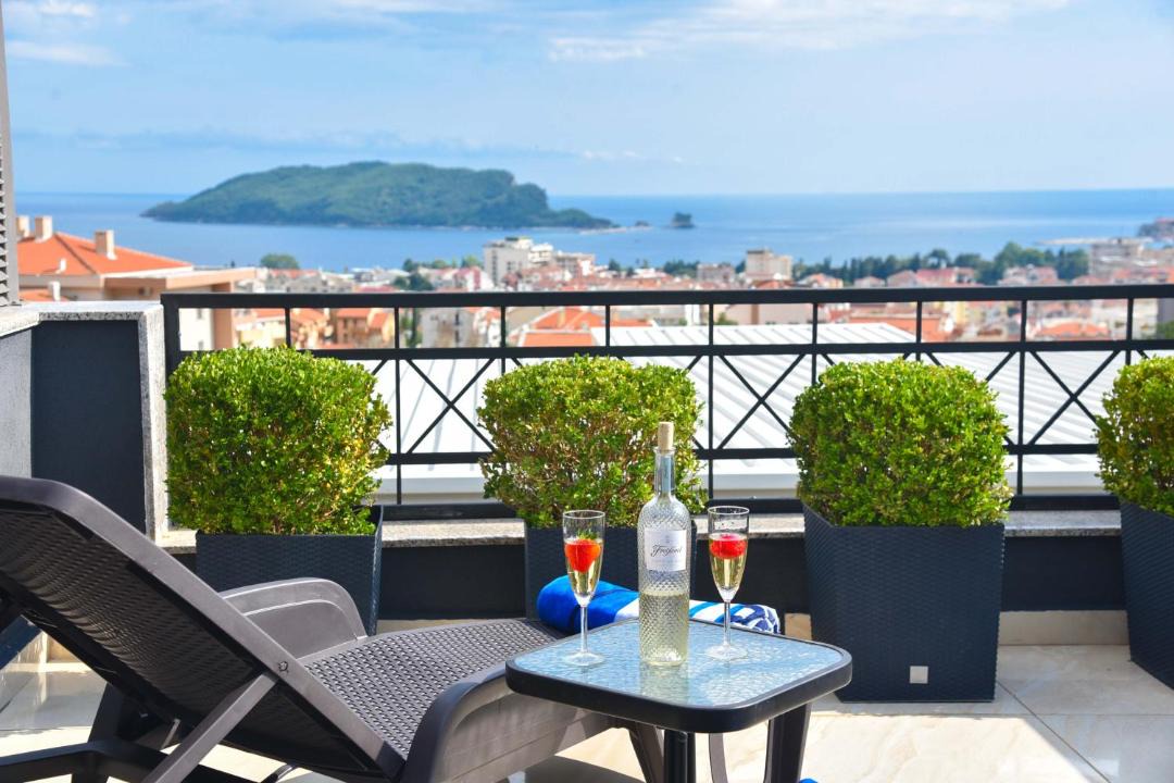 Photo of Patio Balcony in Podmaine