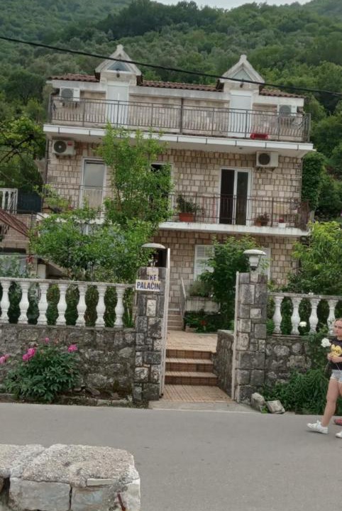 Photo of Others in Lepetane