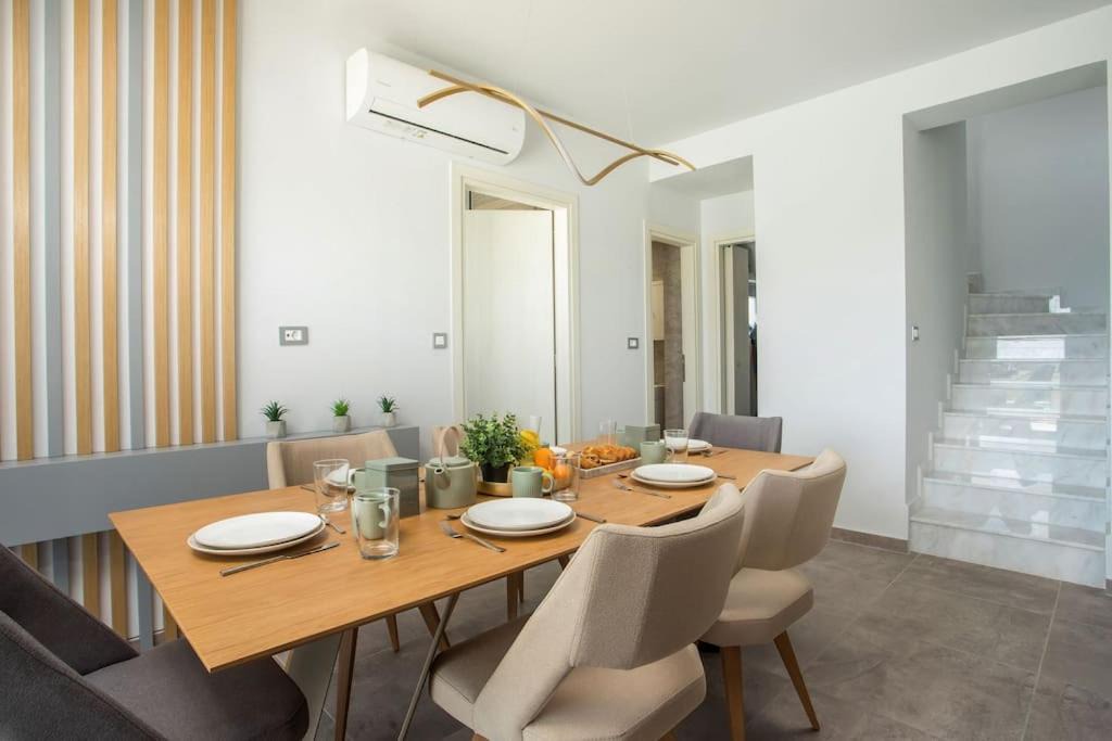 Photo of Livingroom in Lahania