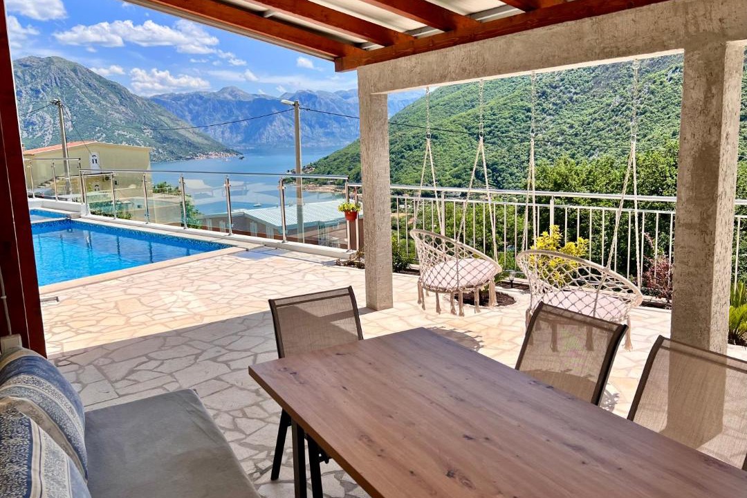 Photo of Patio Balcony in Morinj