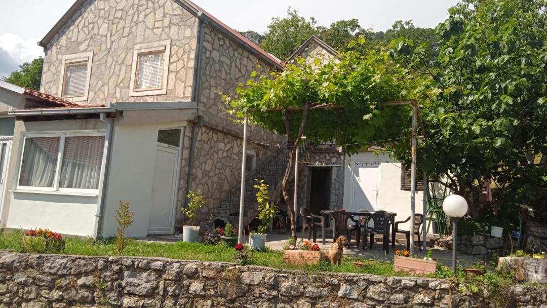 Photo of Buildings in Karuc