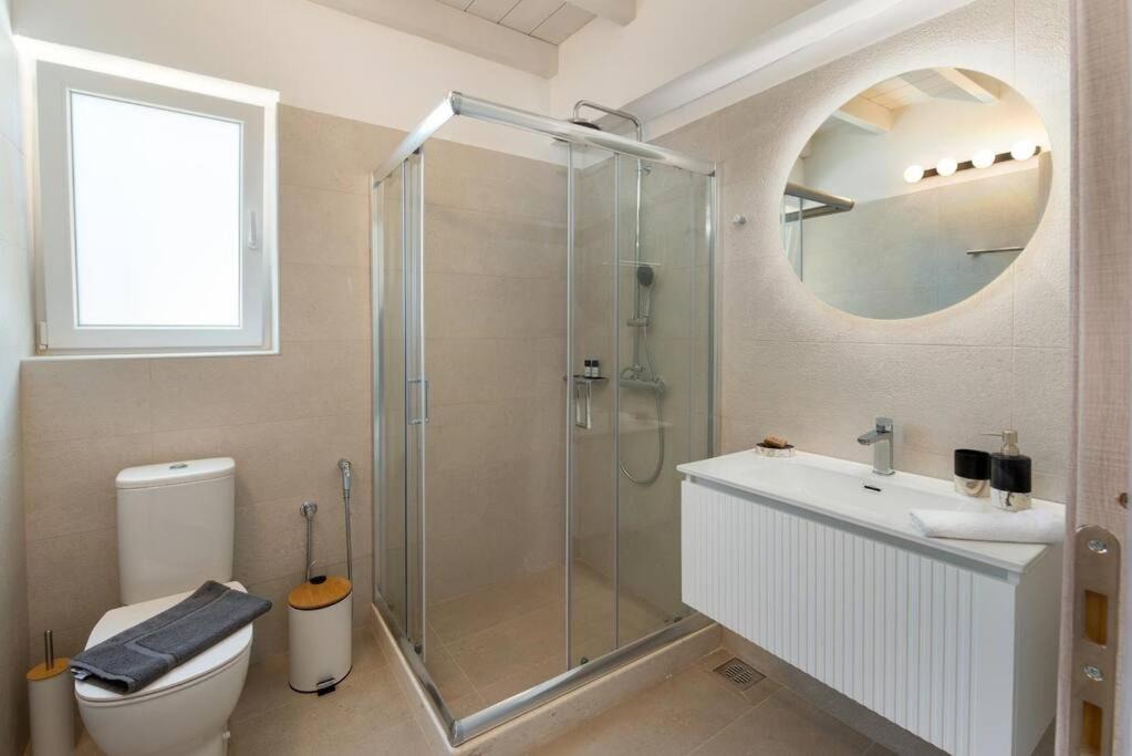 Photo of Bathroom in Gaios
