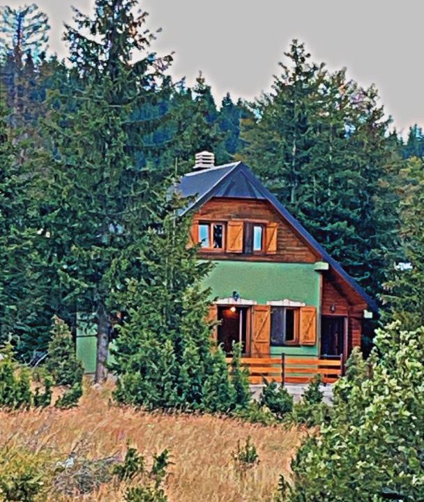 Photo of Buildings in Razvrsje