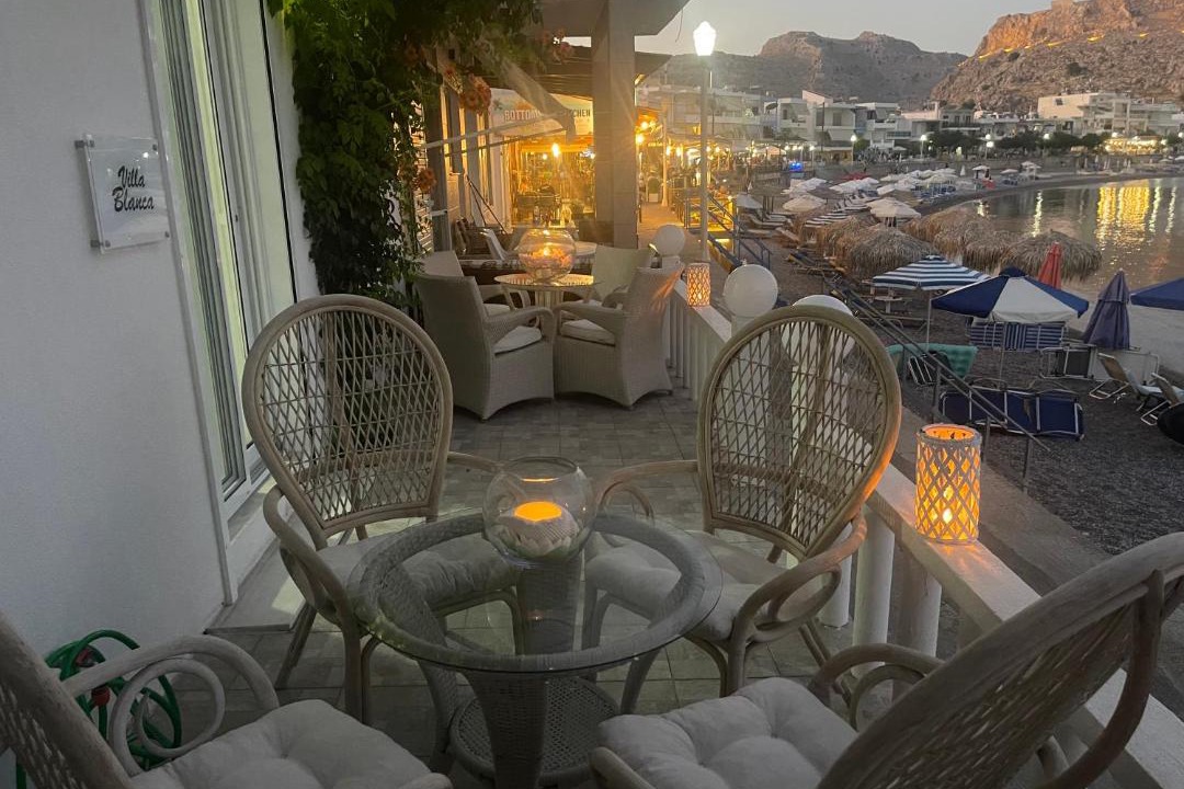 Photo of Patio Balcony in Haraki