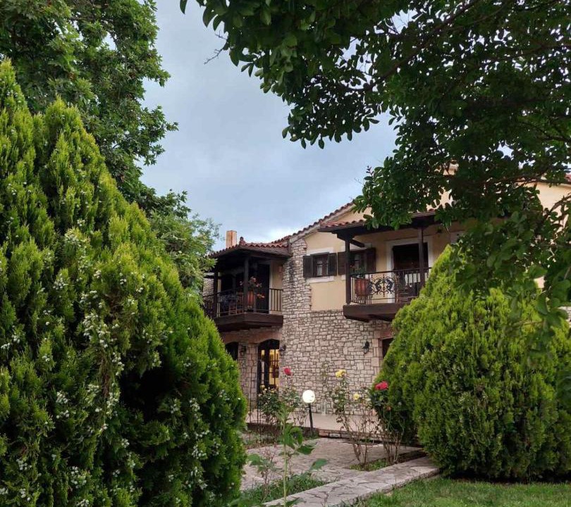 Photo of Others in Tropaia