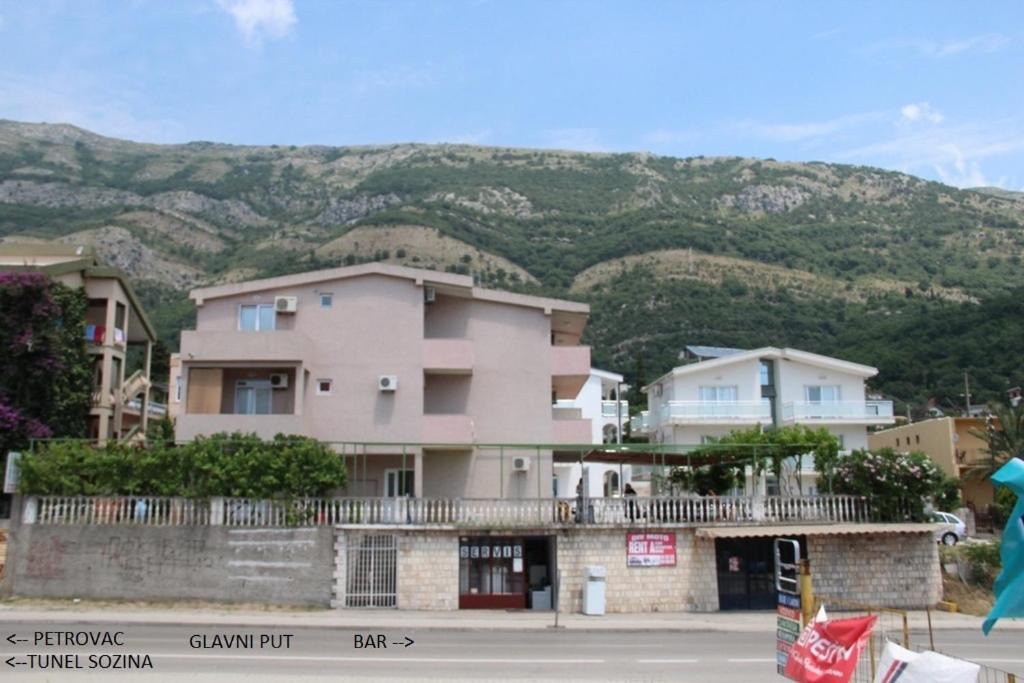 Photo of Others in Sutomore
