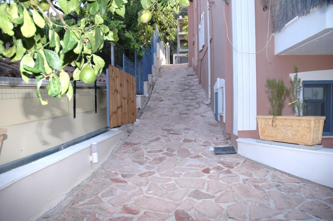 Photo of Patio Balcony in Apolpaina