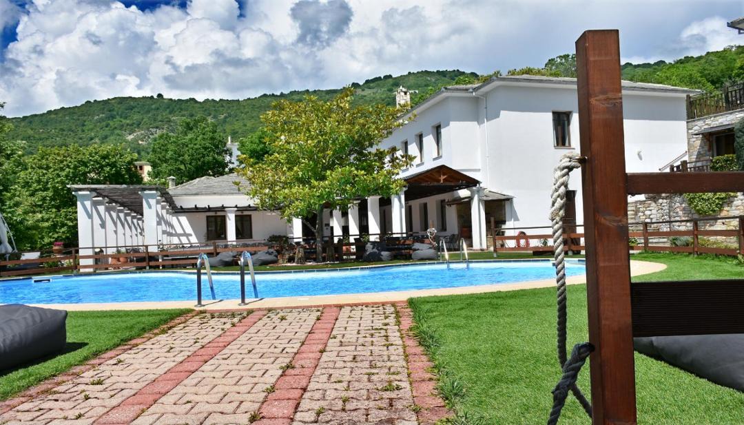 Photo of Others in Portaria