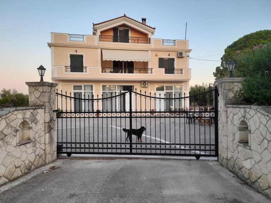 Photo of Buildings in Agrilia