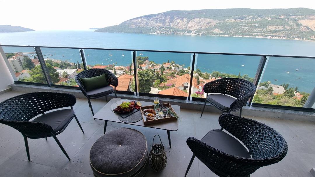 Photo of Patio Balcony in Topla