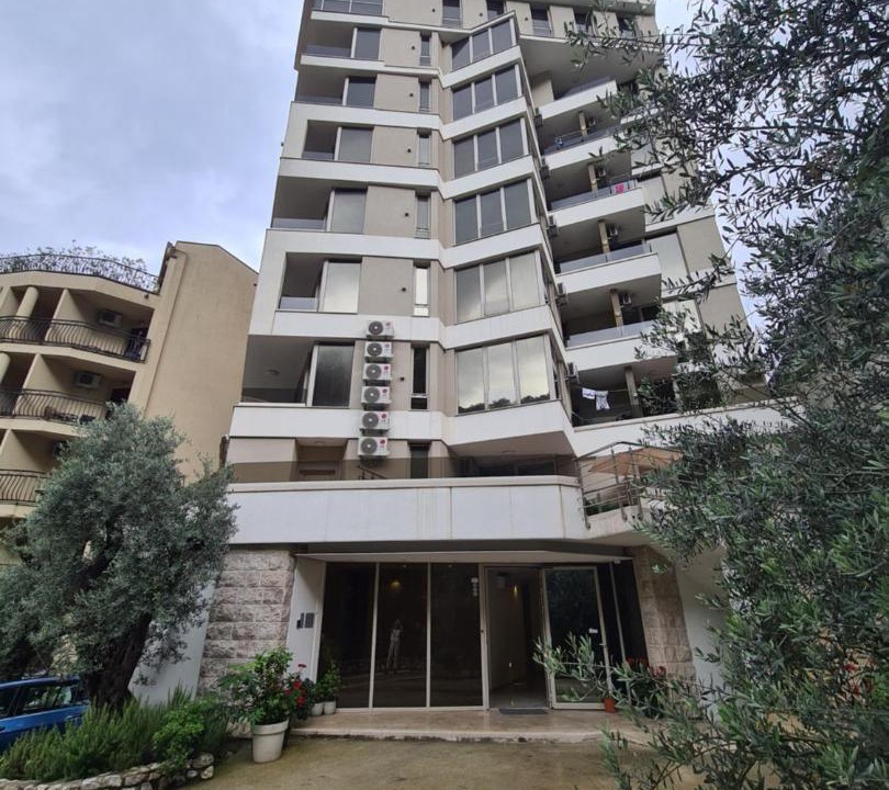 Photo of Buildings in Rafajlovici