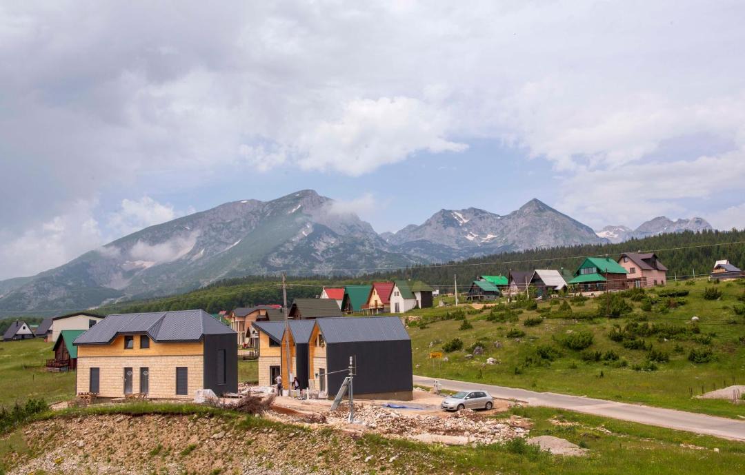 Photo of Buildings in Zabljak