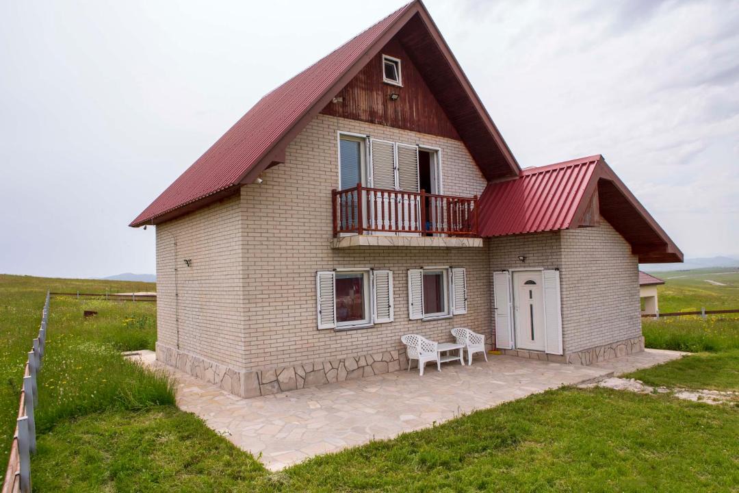 Photo of Buildings in Zabljak