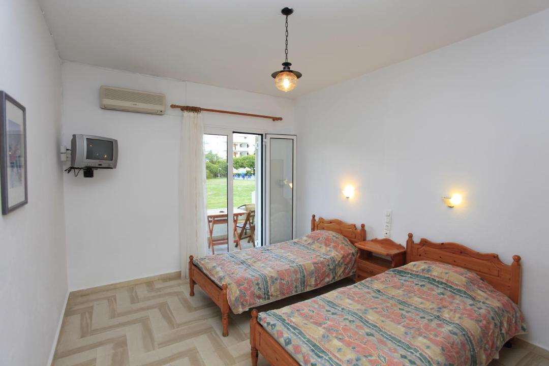 Photo of Bedroom in Troulos
