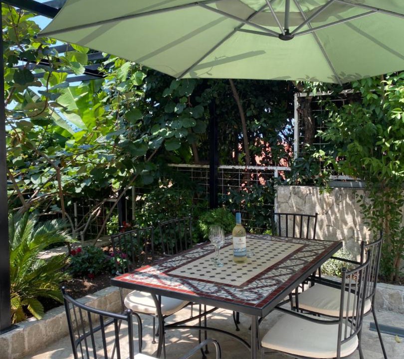 Photo of Patio Balcony in Kumbor