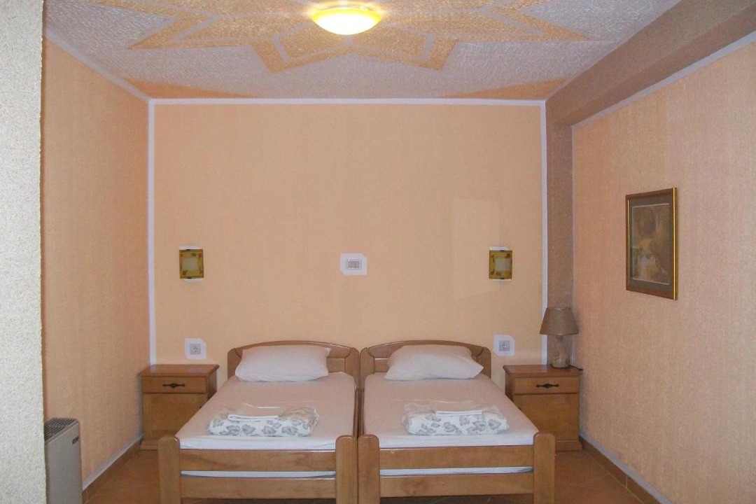 Photo of Others in Babilonija