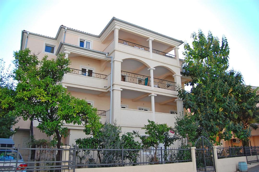 Photo of Others in Babilonija