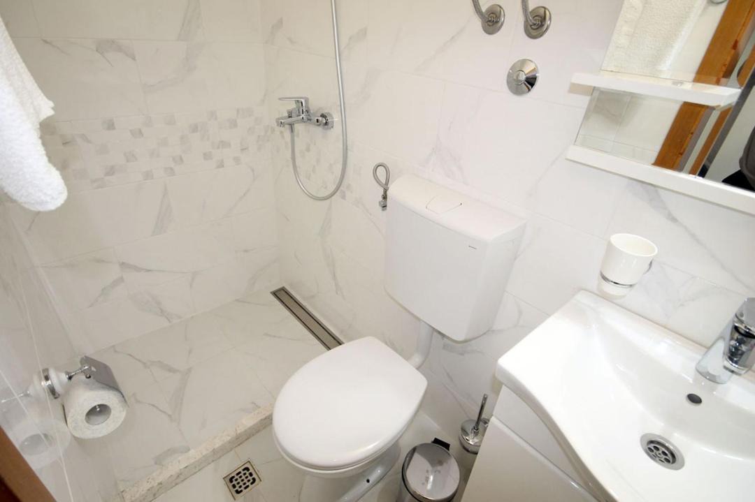 Photo of Bathroom in Topla
