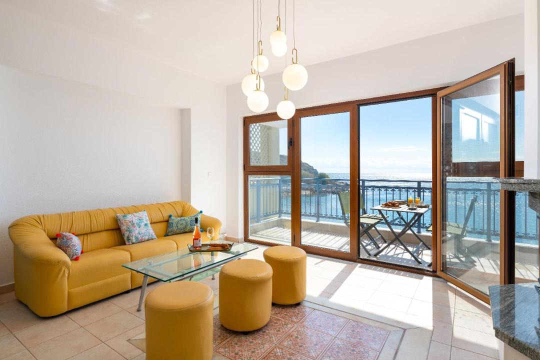 Photo of Livingroom in Haraki