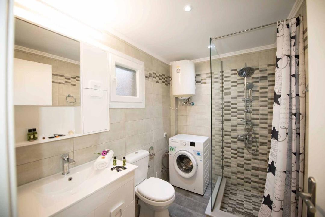 Photo of Bathroom in Acharavi