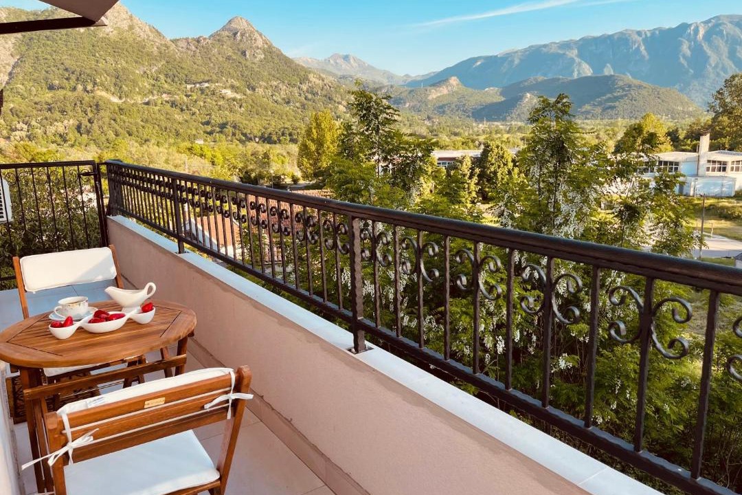 Photo of Patio Balcony in Virpazar