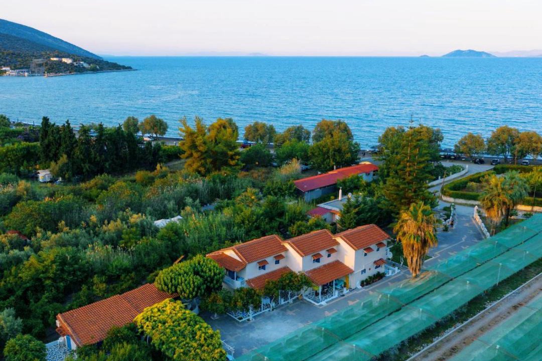 Photo of Others in Melissopetra