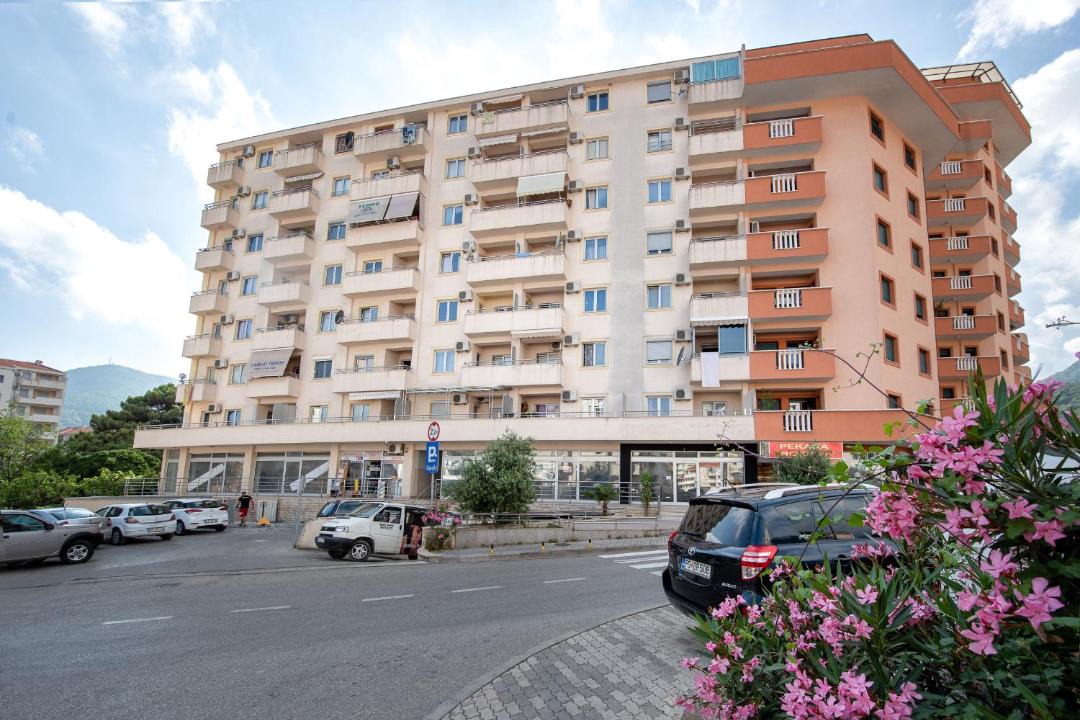 Photo of Buildings in Rozino