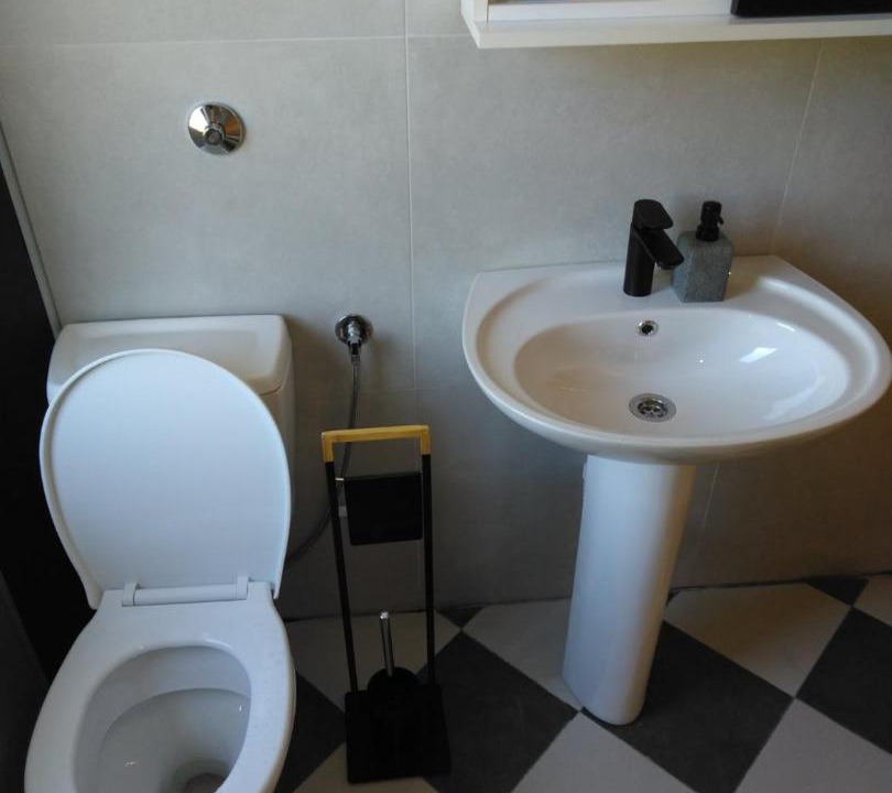 Photo of Bathroom in Karuc