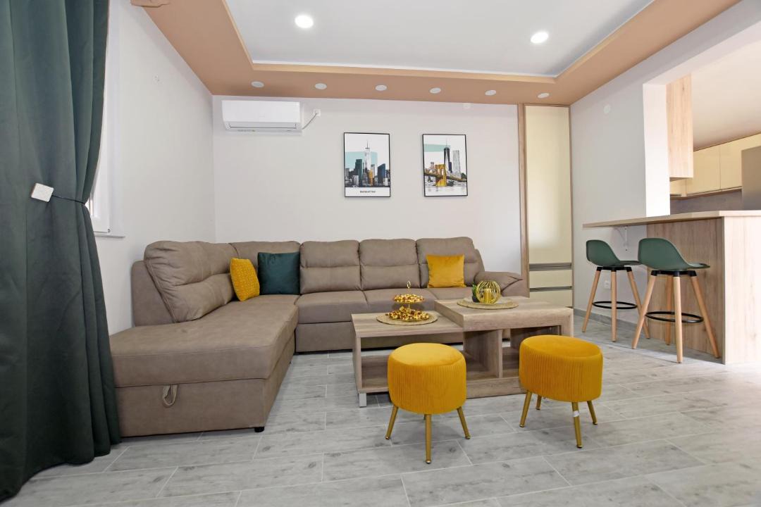 Photo of Livingroom in Denovici